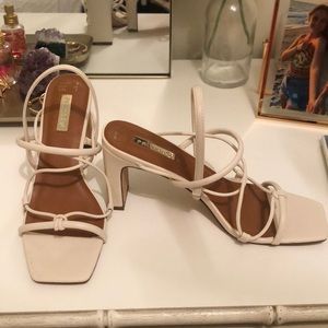 Tan heels 2.5 inches